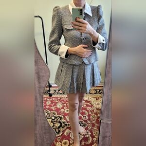 Chic Gray Herringbone Set Skirt Suit Chanel Size S-M